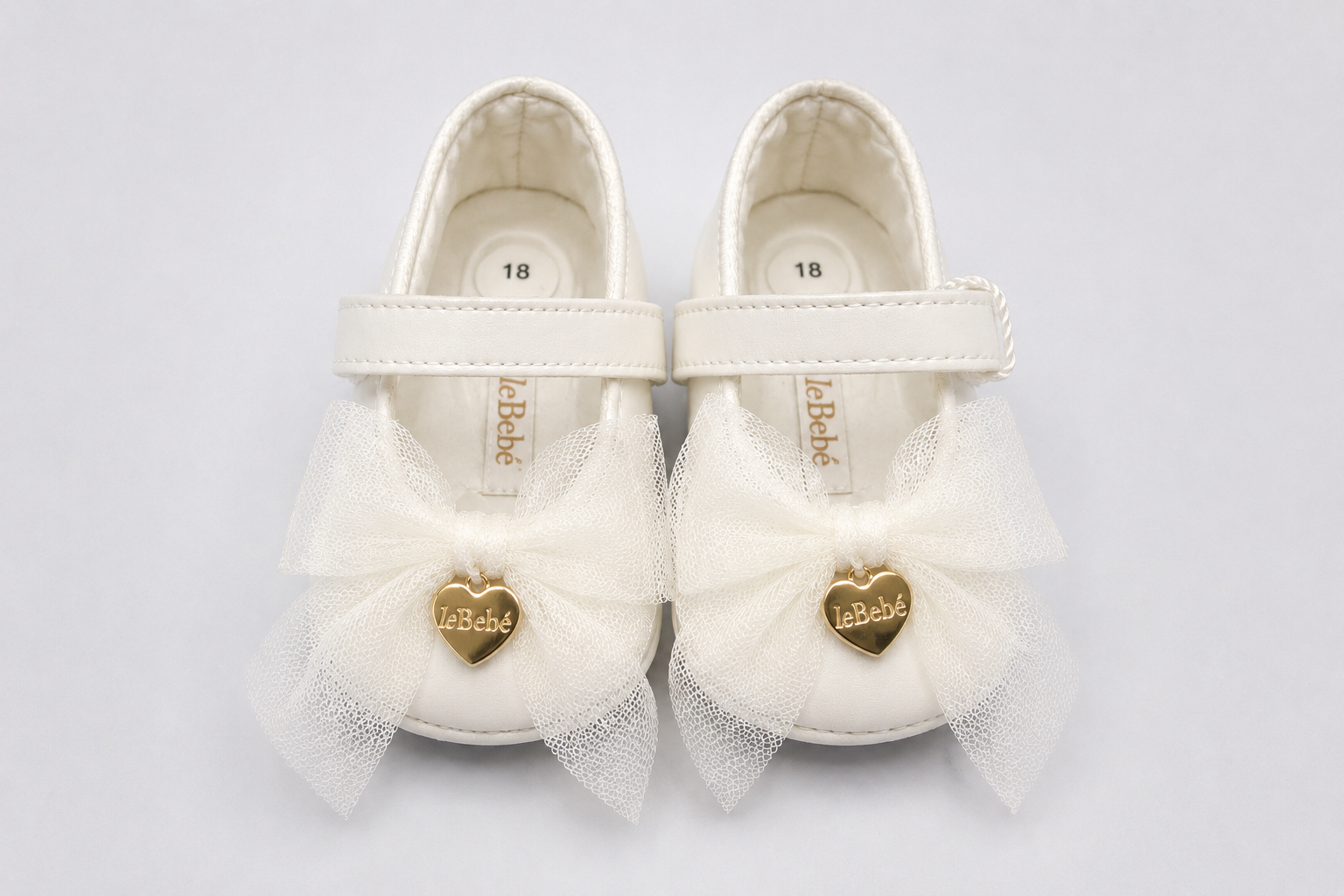 Ballerine Neonata Avorio con Cinturino, Fiocco in Tulle e Cuore – Le Bebé