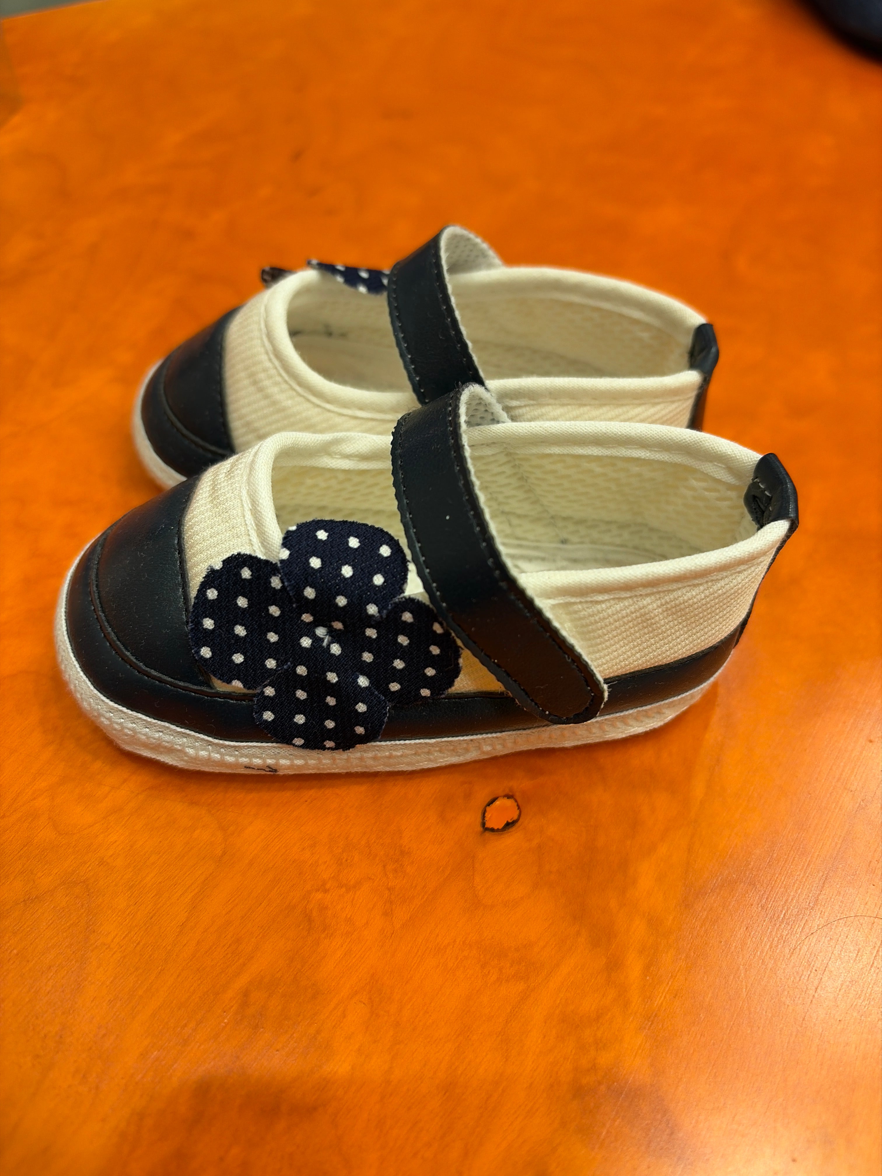 Ballerine Bambina Bianco Panna e Blu Navy con Applicazione Fiore