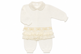 Tutina elegante 2 pezzi La Bottega del Pizzo da bambina color panna con dettagli in pizzo