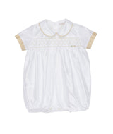 Pagliaccetto Le Bebé da neonato bianco con ricamo smock e dettagli beige